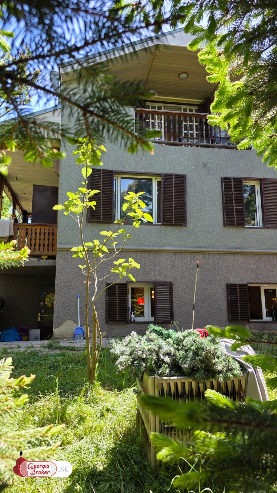 nearly repaired 7-room house for sale